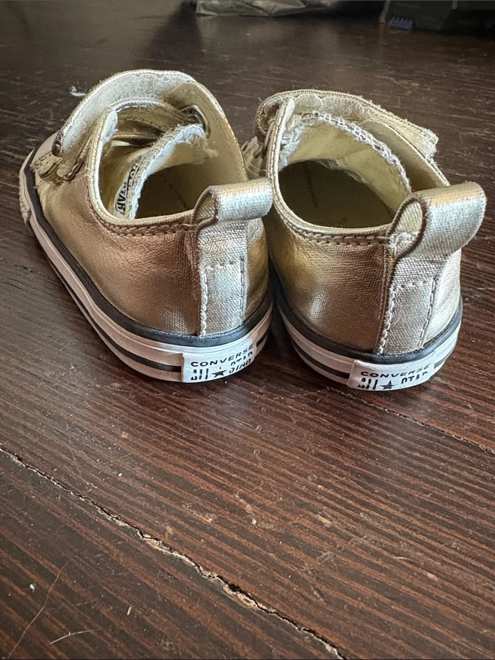 Converse all starGold Kids Velcro Canvas Sneakers size toddler 7